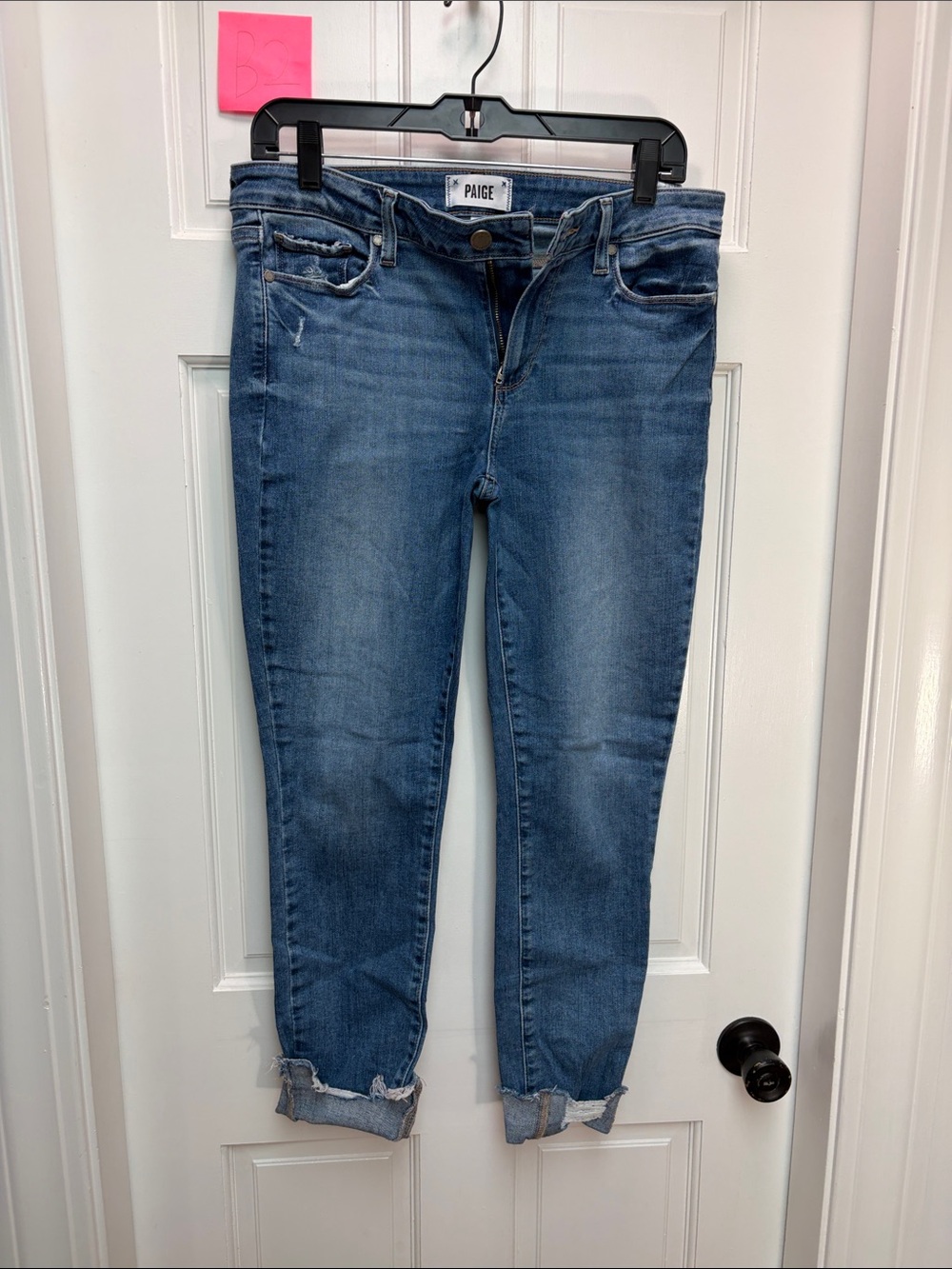 PAIGE Medium Blue Cropped Skinny Jeans with Frayed Hem